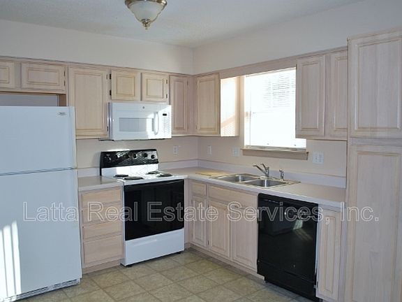 5th image of 3214 SW Iron Creek Dr #3214
