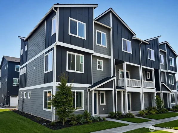 32396 Vine Avenue SE, Black Diamond, WA 98010