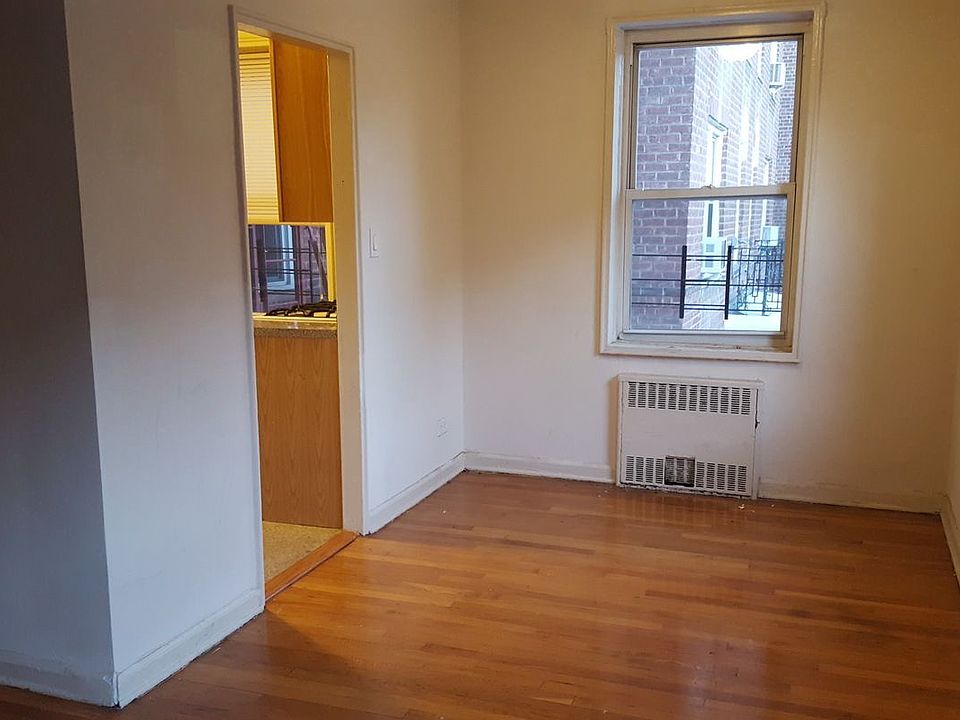 1st image of 14235 84th Dr APT 2B