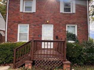 1462 Dille Rd, Euclid, OH 44117