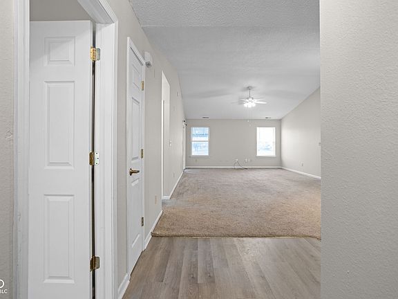 5th image of 4011 Highland Springs Dr