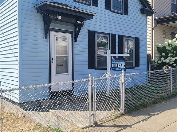 2nd image of 90 Tremont St