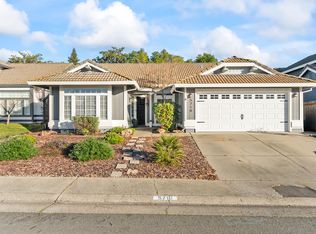 5710 River Run Cir, Rocklin, CA 95765