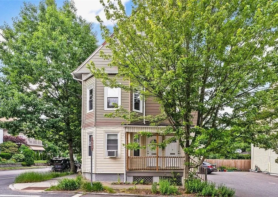 4 Poplar St #3