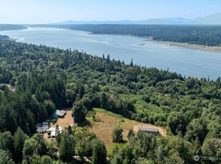 500 E Razor Rd, Belfair, WA 98528