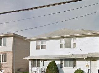 104 Speidel Ave, Elmwood Park, NJ 07407