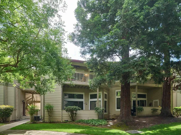3318 Smoketree Commons Dr, Pleasanton, CA 94566
