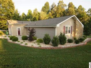 228 Valarie Dr, Paducah, KY 42001