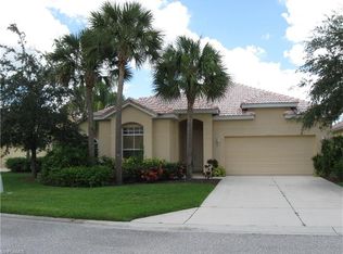 2127 Oxford Ridge Cir, Lehigh Acres, FL 33973