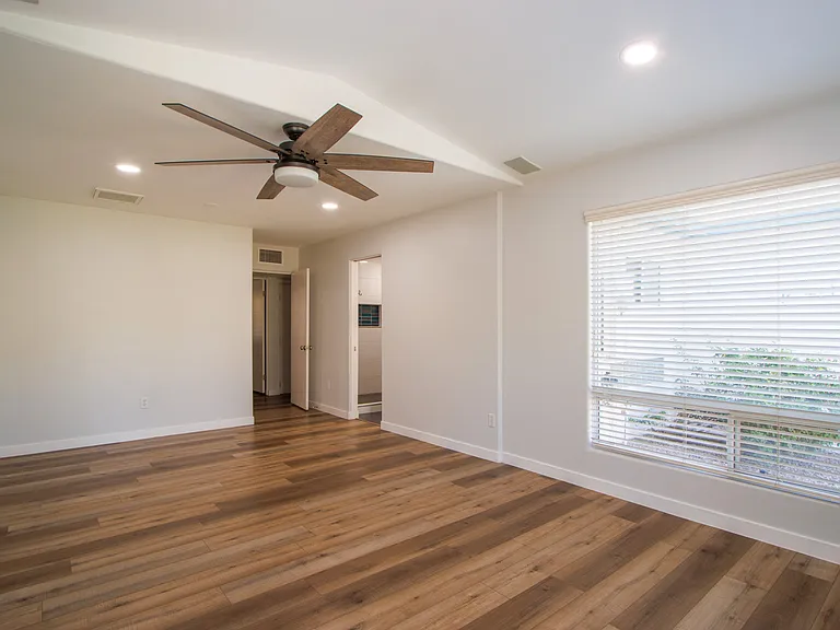 1415 S Oakley Pl — Photo 25