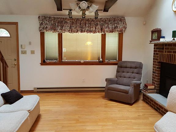 5th image of 288 Deer Trail Dr