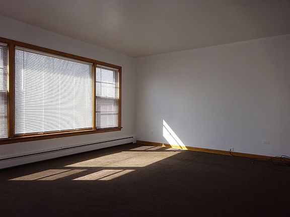 3rd image of 5600 W Berenice Ave APT 2W