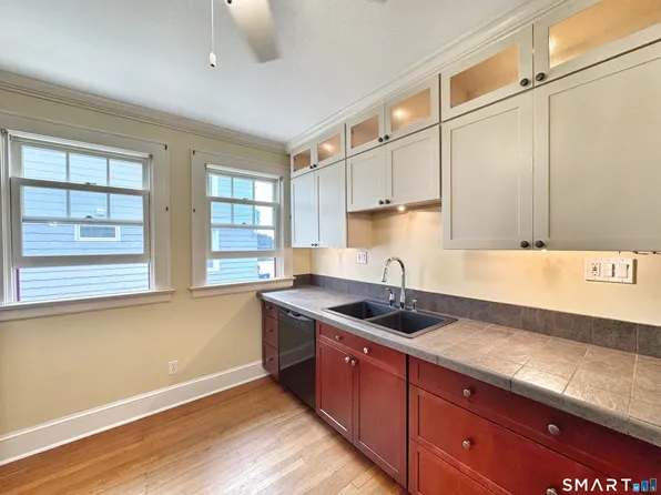 14 Woodbury Ave #1, Norwalk, CT 06850