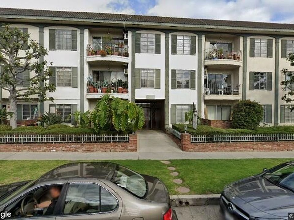1st image of 1420 S Oakhurst Dr #306
