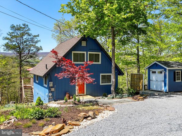 777 Timber Ln, Berkeley Springs, WV 25411