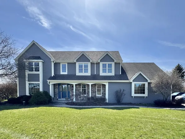 W302N6611 Lillian DRIVE, Hartland, WI 53029