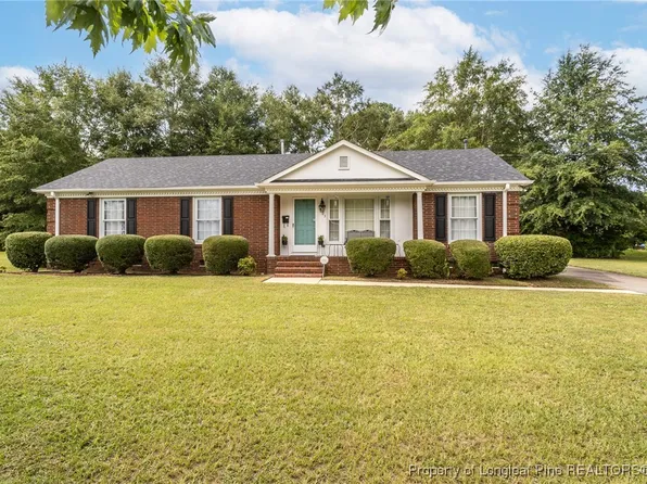 5123 Hewitt Dr, Fayetteville, NC 28311