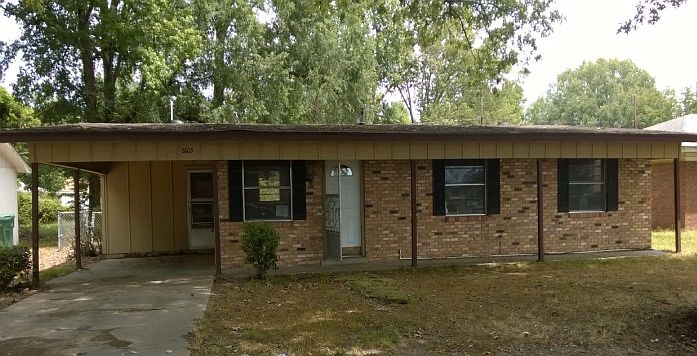 1st image of 2603 W 27th Ave