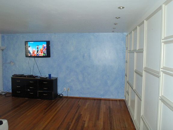 2nd image of 4273 Taylor Ave