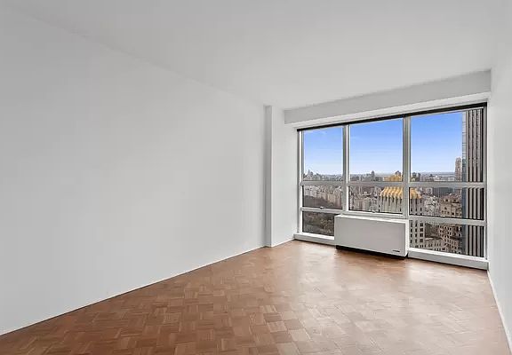 5th image of 146 W 57th St APT 52B