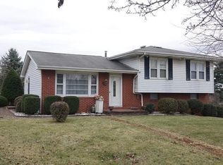 112 North Dr, Butler, PA 16001