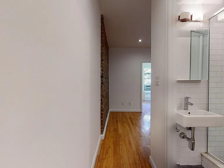 417 E 65th St #17 — Photo 10