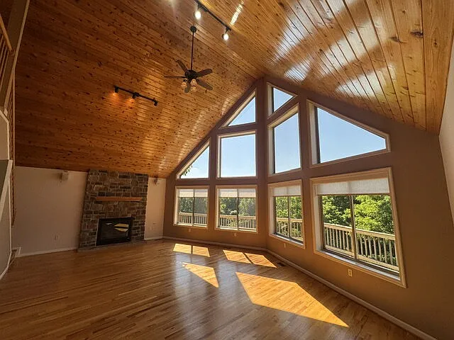 80 Walnut Ct — Photo 11