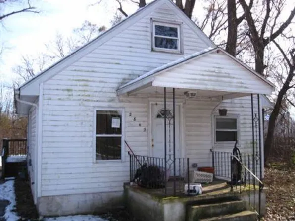 2845 Wyoming St, Lake Station, IN 46405