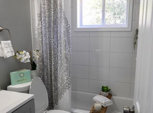 10208 Calumet Dr, Silver Spring, MD 20901