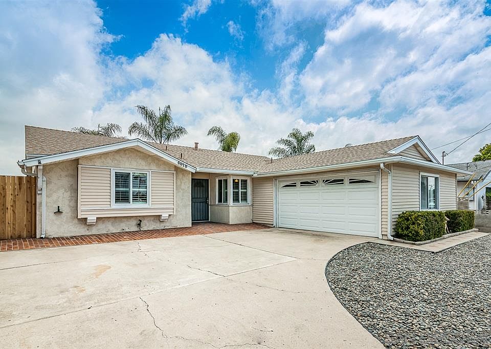 2nd image of 4618 Mount Laudo Dr