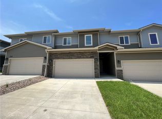 342 Harmony Ave, West Des Moines, IA 50266