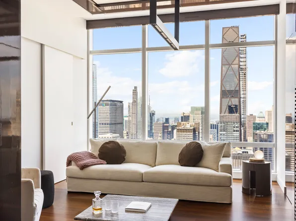 845 United Nations Plaza image 26 of 33