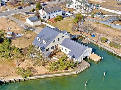 170 Clocks Boulevard, Massapequa, NY, 11758