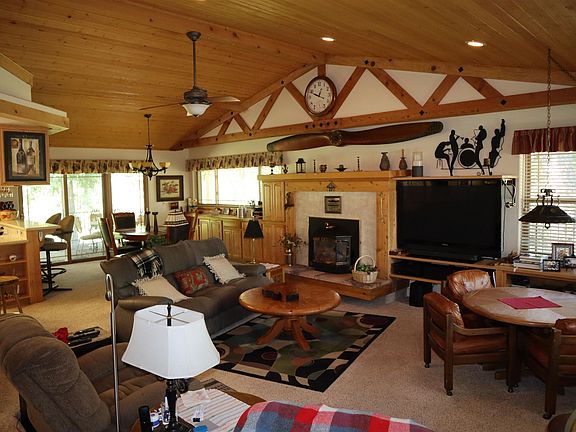 2nd image of 126 Forest View Dr