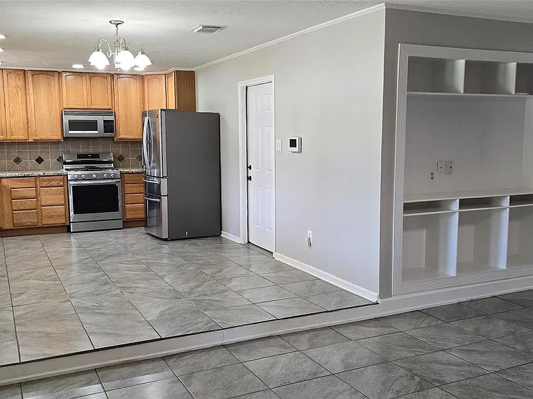 11507 Marrs Dr — Photo 10