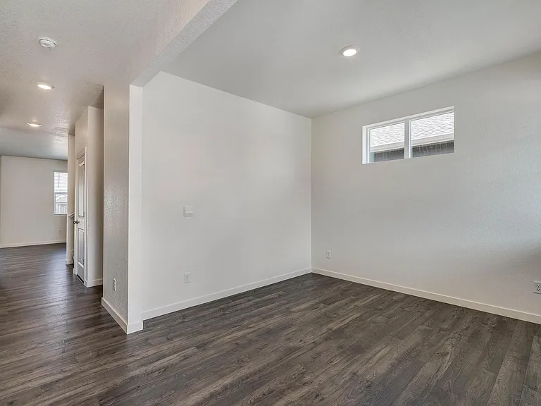 4992 Abigar St — Photo 17