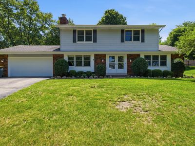 2319 Napa TRAIL, Waukesha, WI, 53188