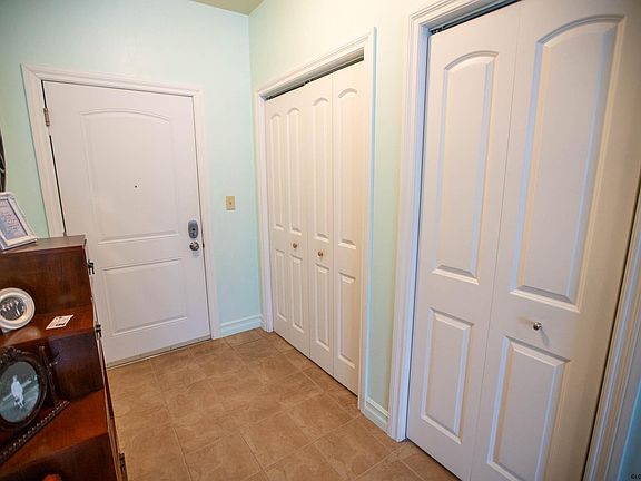 4th image of 8 Wall St APT 206