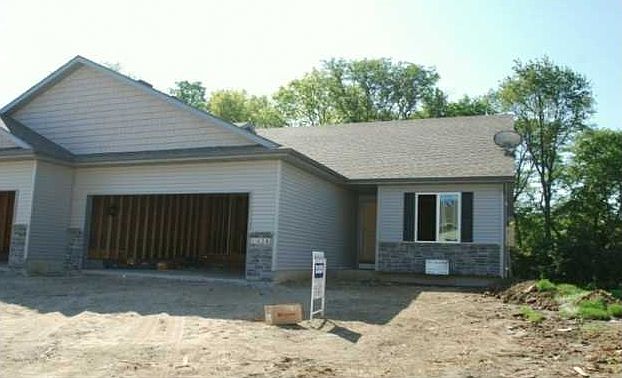 1st image of 1438 NE Falstaff Ln