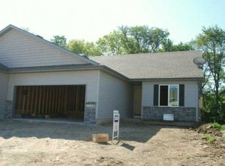 1438 NE Falstaff Ln, Ankeny, IA 50021