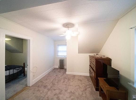 4th image of 12 Lexington Ave