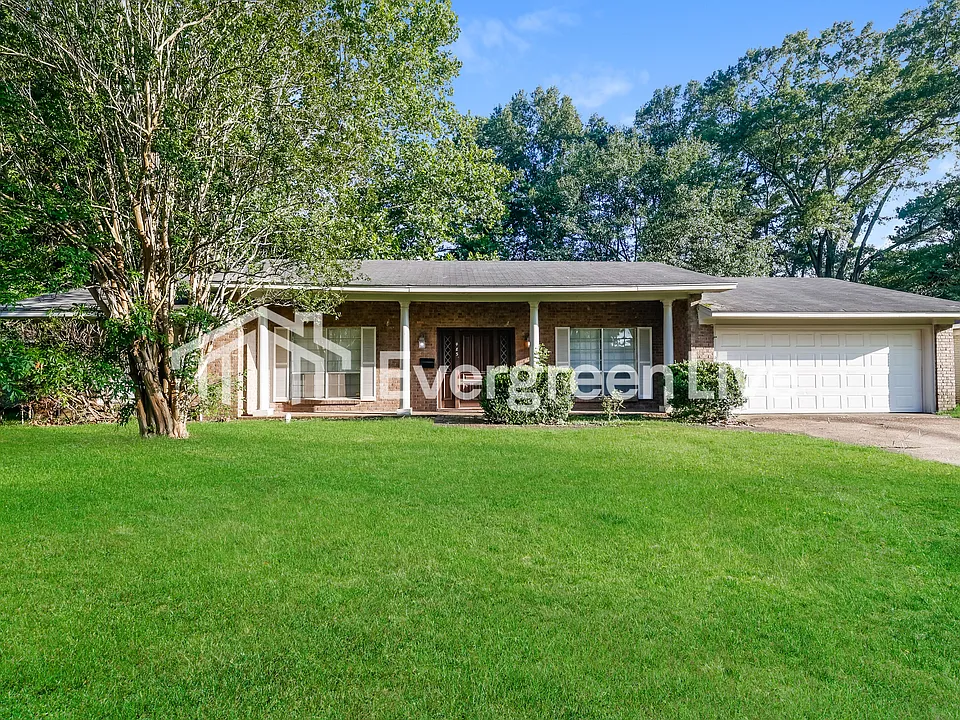 485 N Canton Club Cir