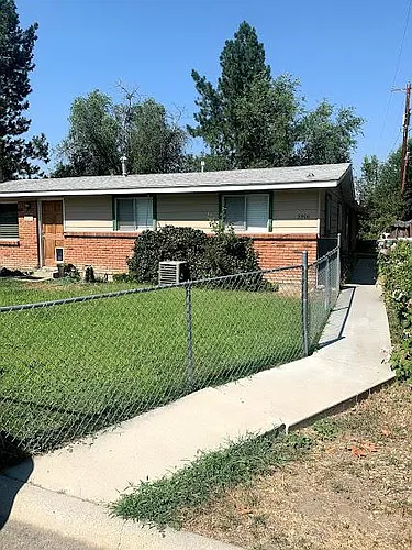 3916 W Garnet St Photo 1