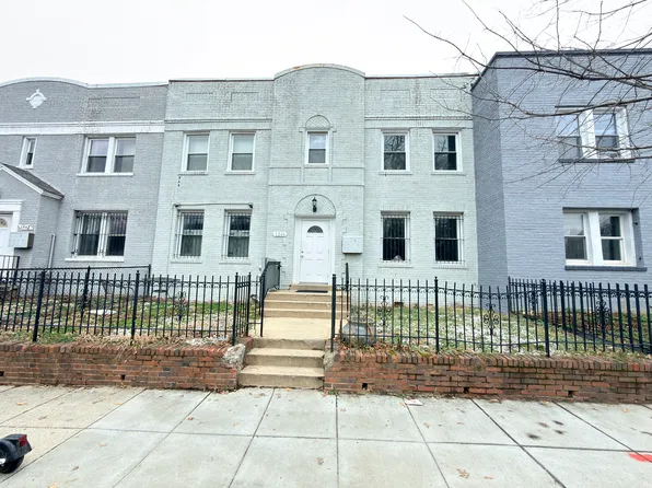 1246 Queen St NE APT 2, Washington, DC 20002