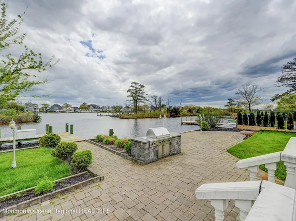 685 Carroll Fox Road, Brick, NJ 08724