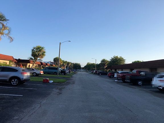 4th image of 2326sw81st Ter