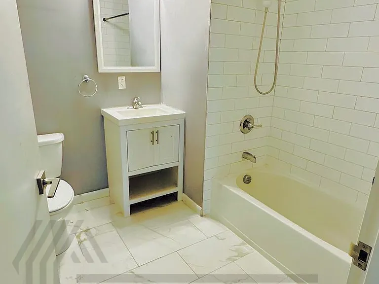 39 16th Ave #177 — Photo 4