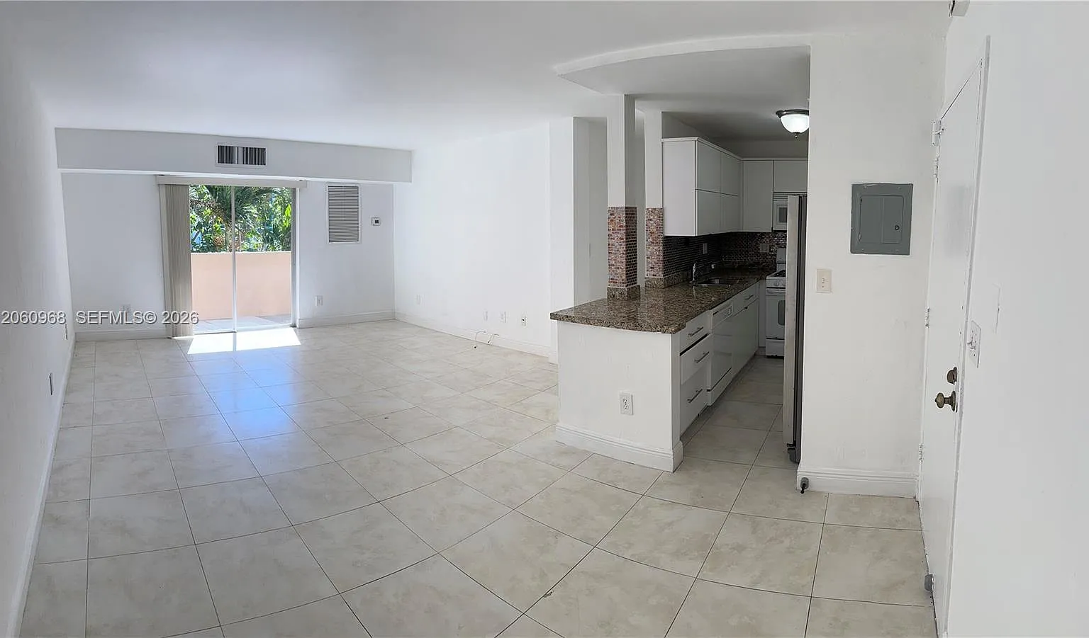 Brickell Mar Condo — Photo 2