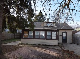 3037 N 58th St, Milwaukee, WI 53210