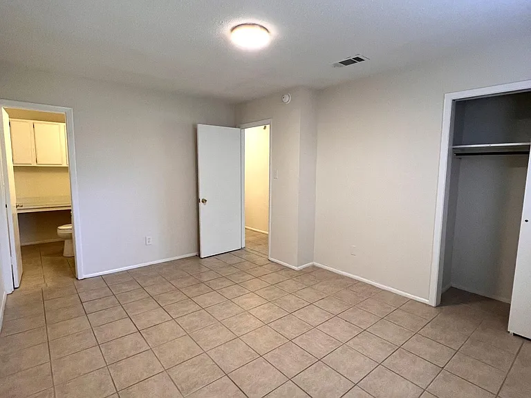 10 Pembrook Cir — Photo 13